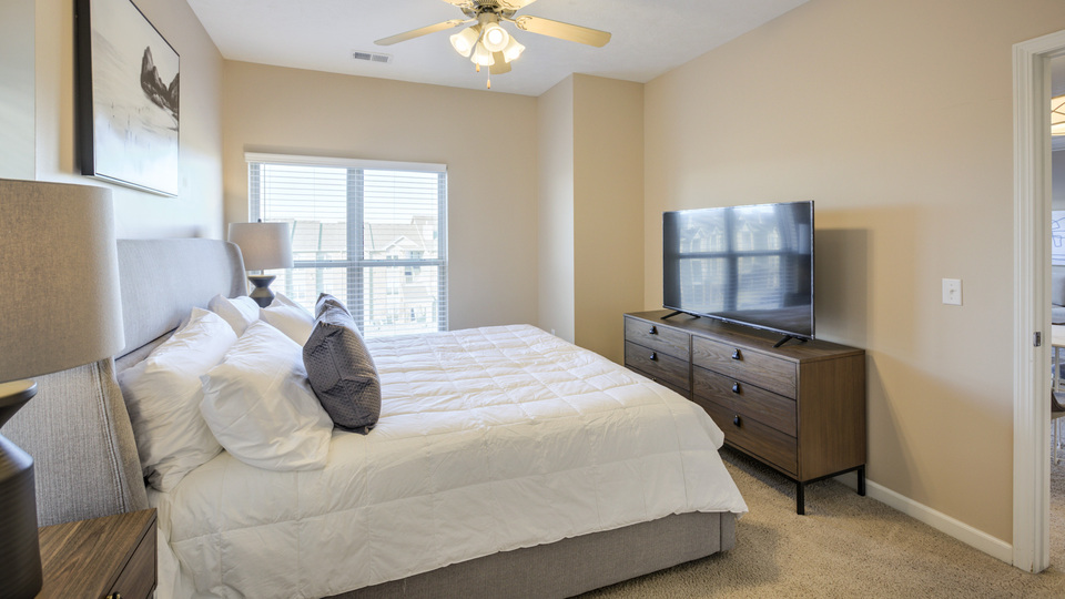 Rent Whispering Hills 07201 in Omaha, NE Landing