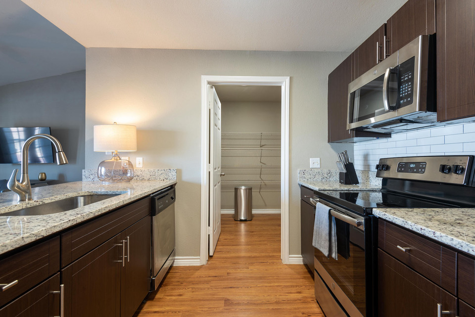 Rent Beck at Wells Branch 141434 in Austin, TX Landing