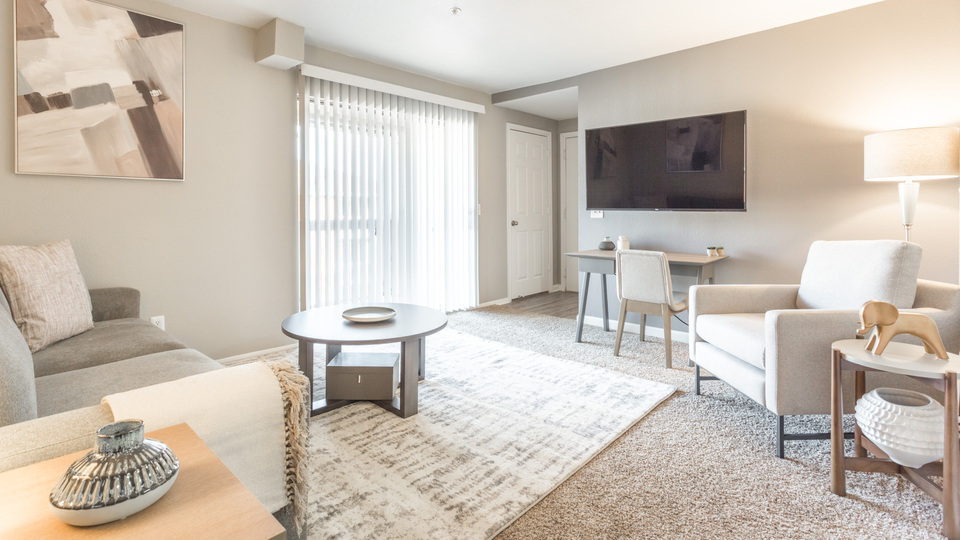 Rent The Parker Apartment Homes 936 in Edmond, OK Landing