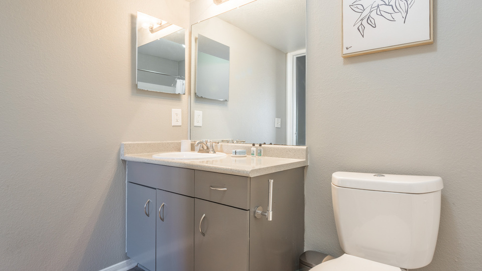 Rent The Parker Apartment Homes 936 in Edmond, OK Landing