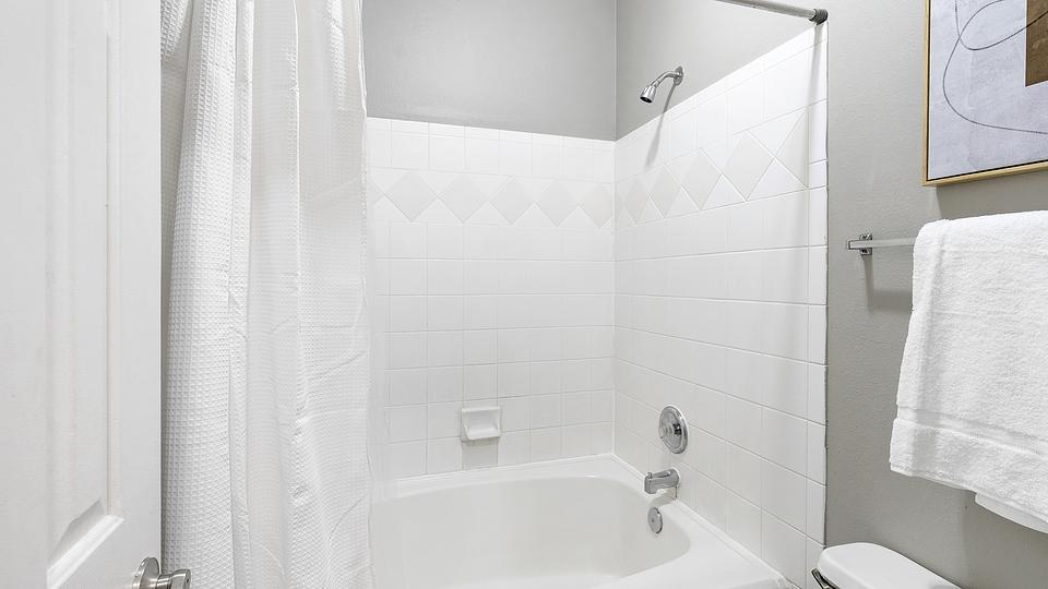 Rent Kenley Apartments 2307 in Birmingham, AL Landing