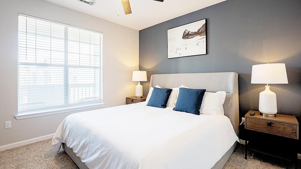 Rent Belle Hall Apartments 151513 in Mount Pleasant, SC Landing