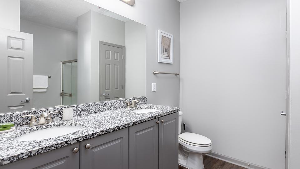 Rent Marble Cliff Commons 2525 in Columbus, OH Landing