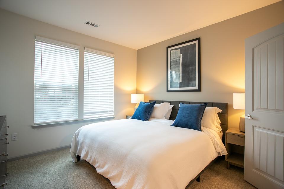 Rent Keltonwood at Berewick 1108 in Charlotte, NC Landing