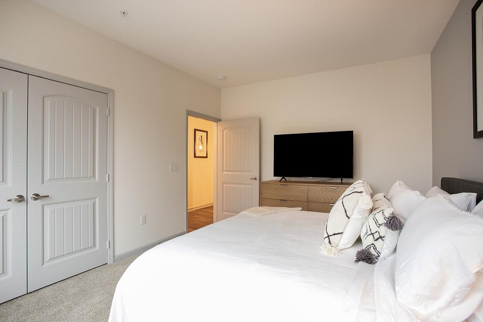 Rent Keltonwood at Berewick 1108 in Charlotte, NC Landing