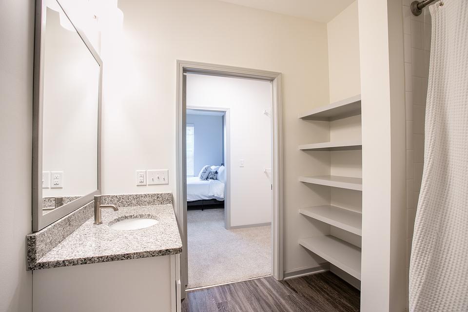 Rent Keltonwood at Berewick 1108 in Charlotte, NC Landing