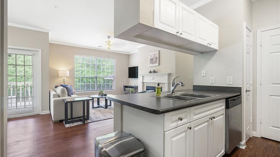 Rent Ashborough Apartments 5436201 in Raleigh, NC Landing