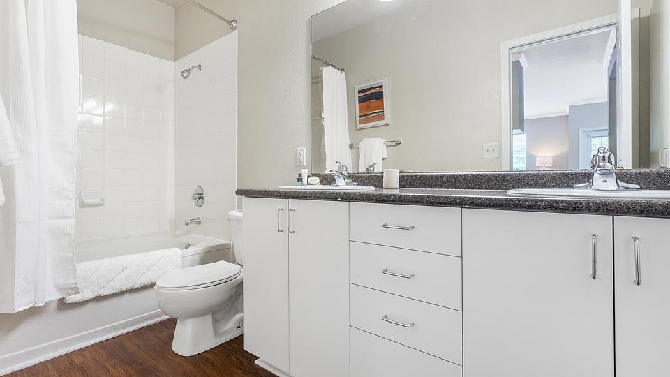 Rent Ashborough Apartments 5436201 in Raleigh, NC Landing