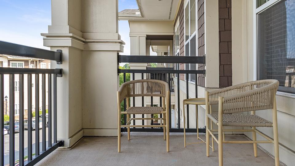 Rent Fountains at Mooresville 6306 in Mooresville, NC Landing