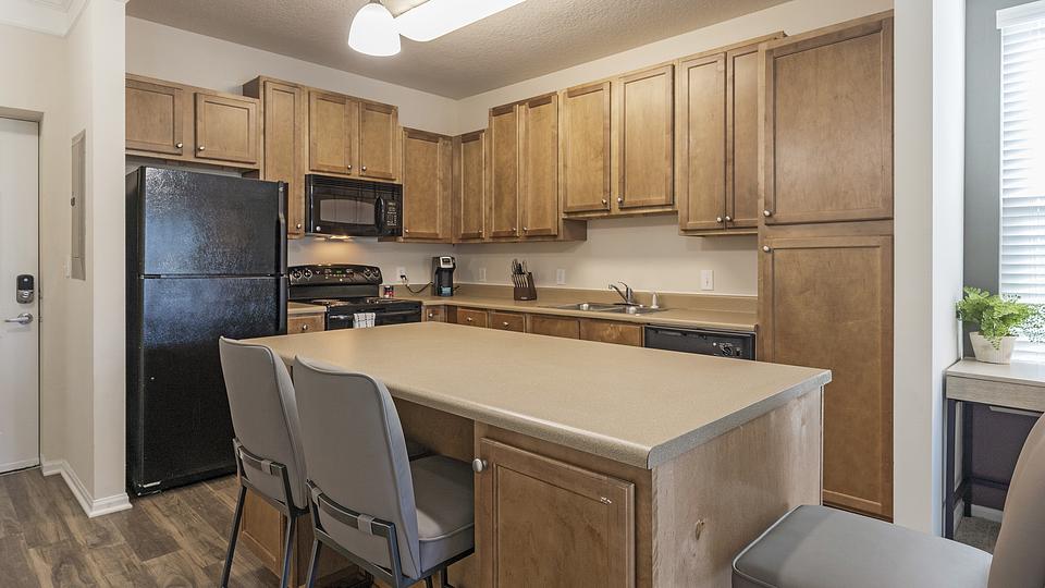 Rent Abberly West Ashley Apartments 132 in Charleston, SC Landing