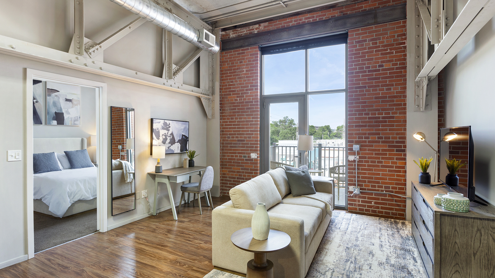 Rent The Breakers 403 in Omaha, NE Landing