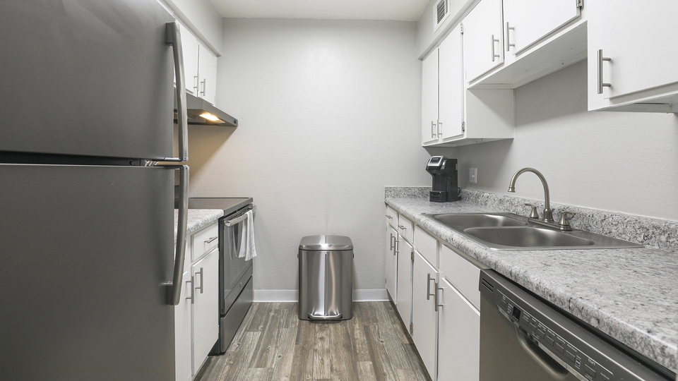 Rent Tanque Verde 265 in Tucson, AZ Landing