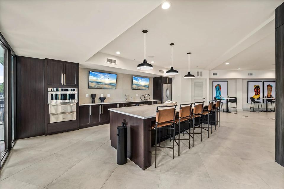 Landing property