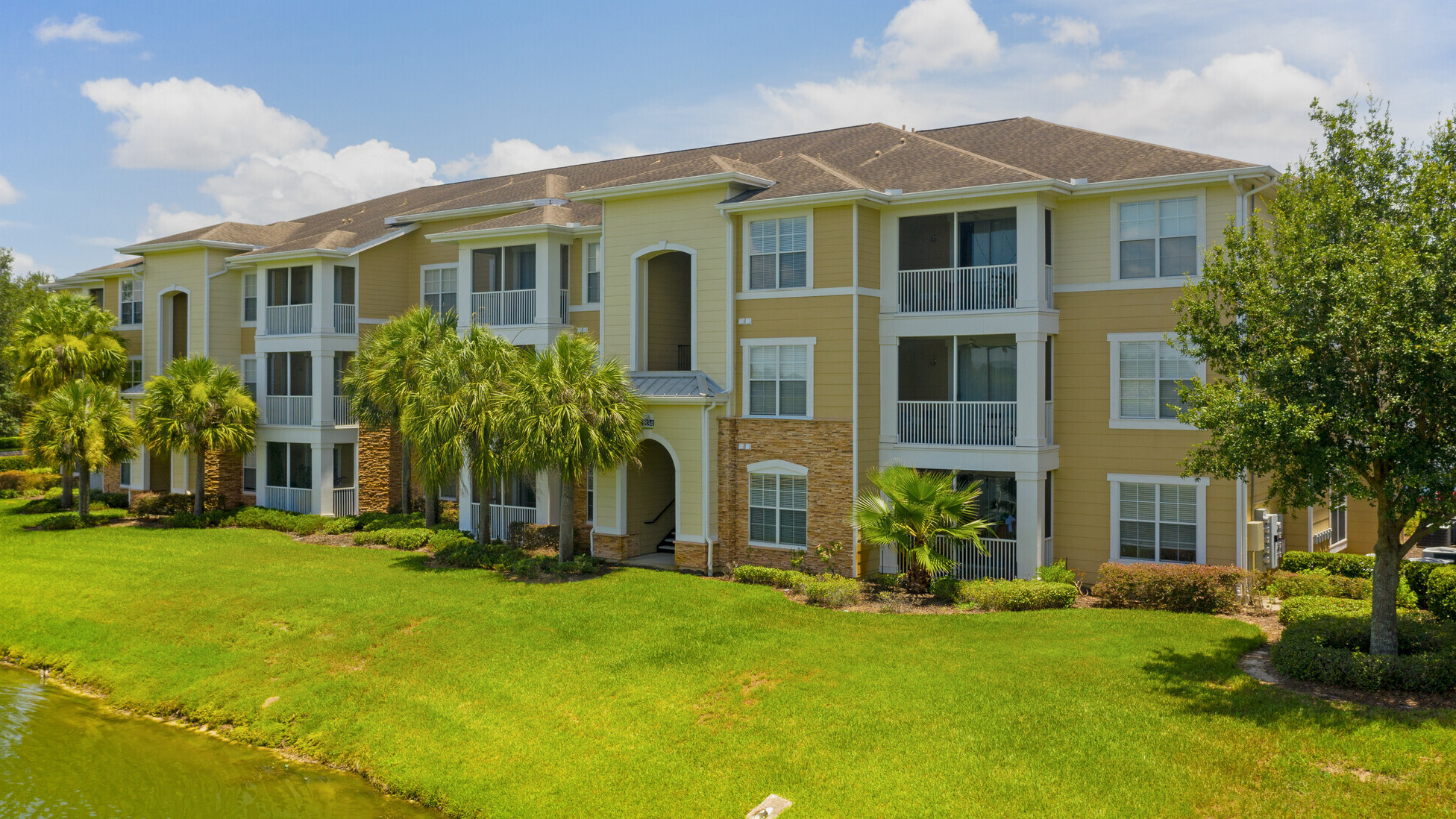 0 Apartments for Rent at Luxe at 1820 in Brandon, FL