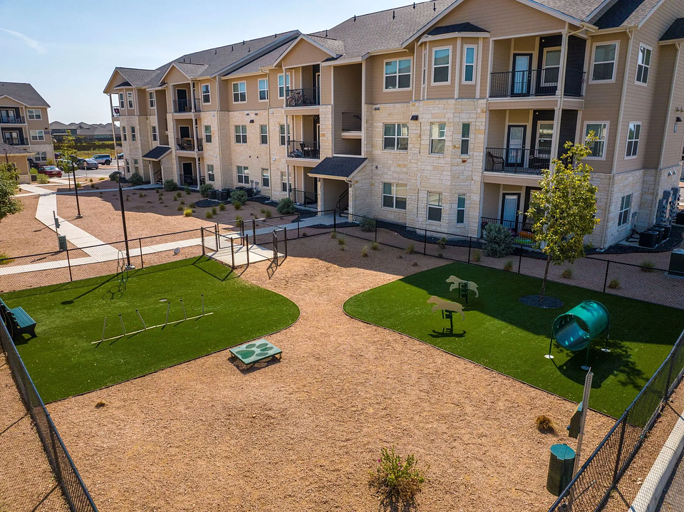 Landing property