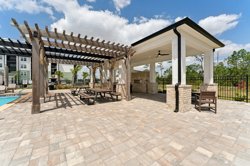 Landing property