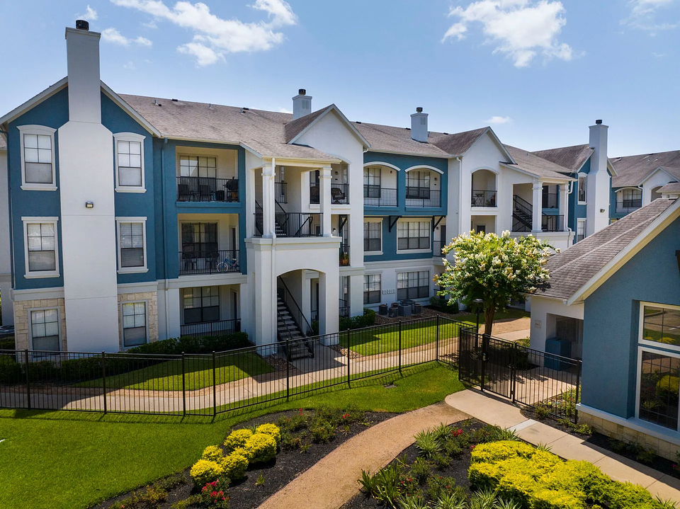 Landing property