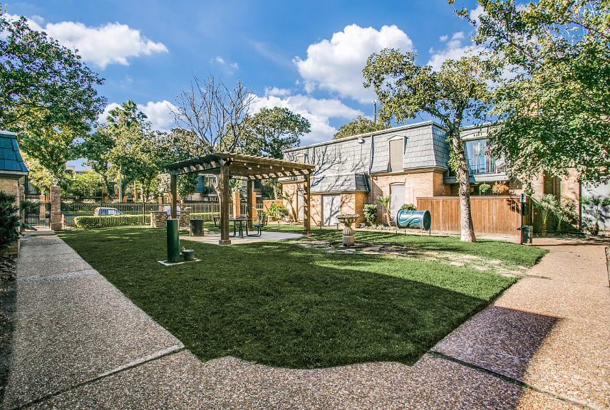 Landing property