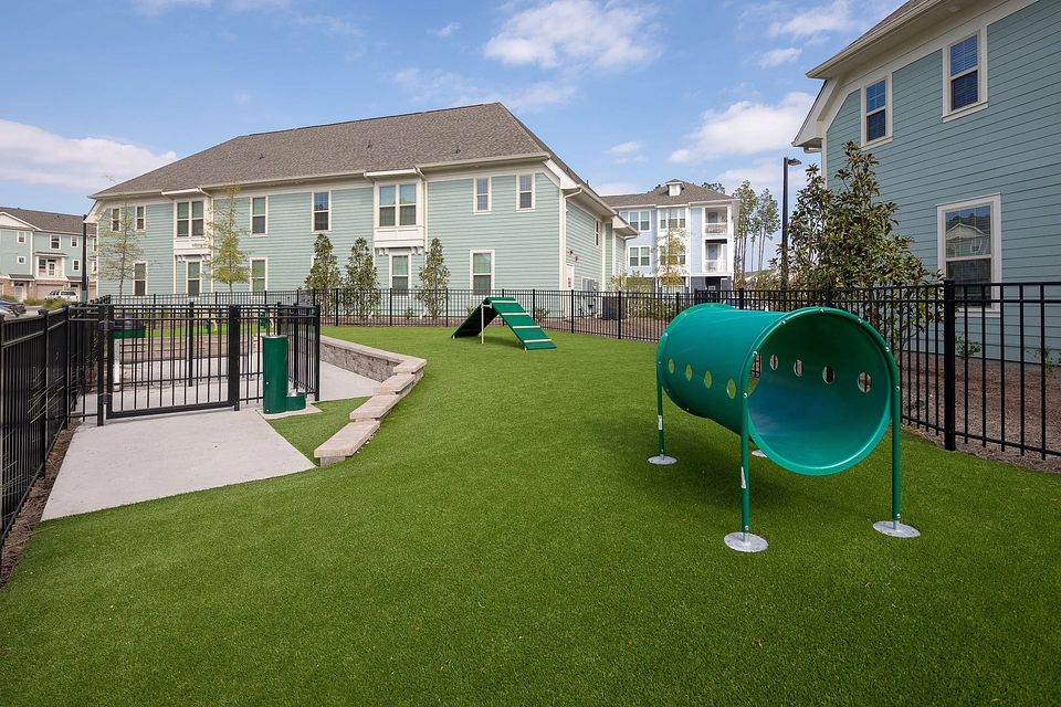Landing property
