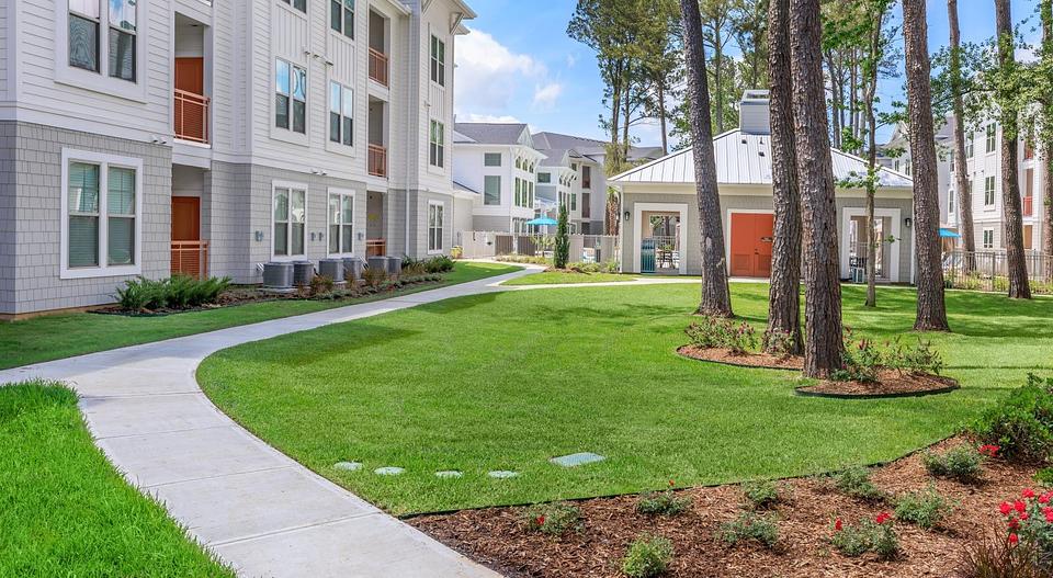 Landing property