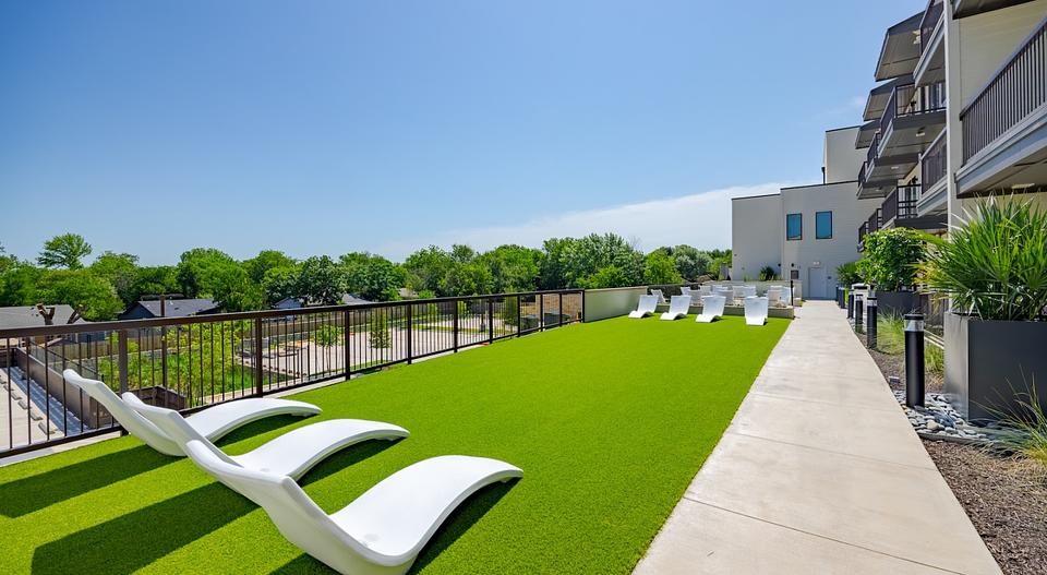 Landing property