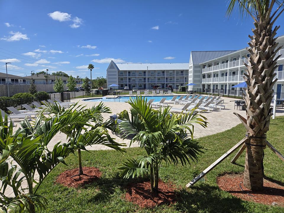 Landing property