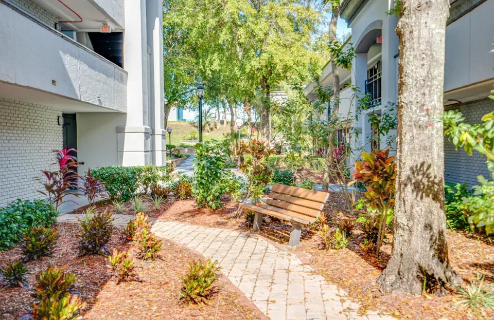 Landing property