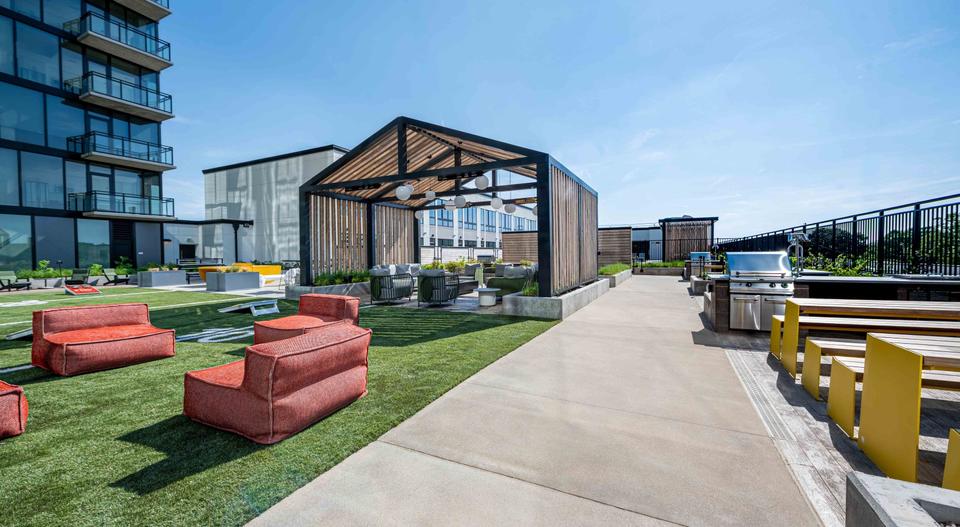 Landing property