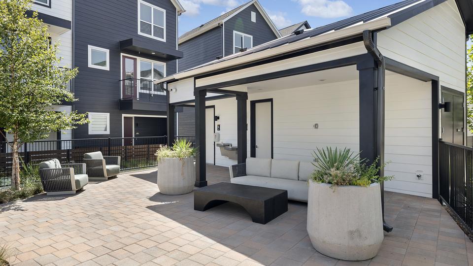 Landing property