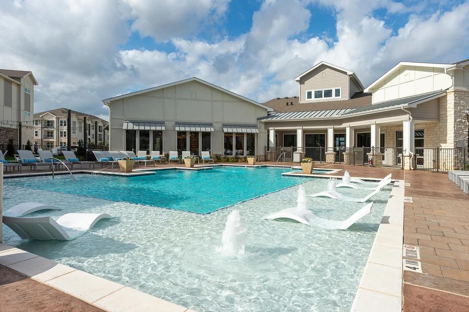 Landing property