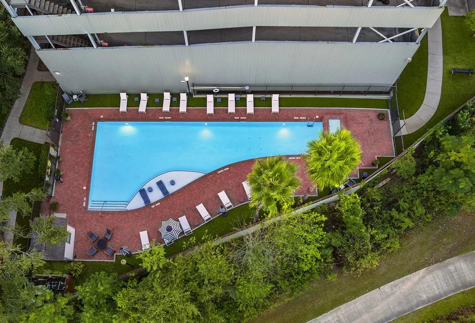 Landing property