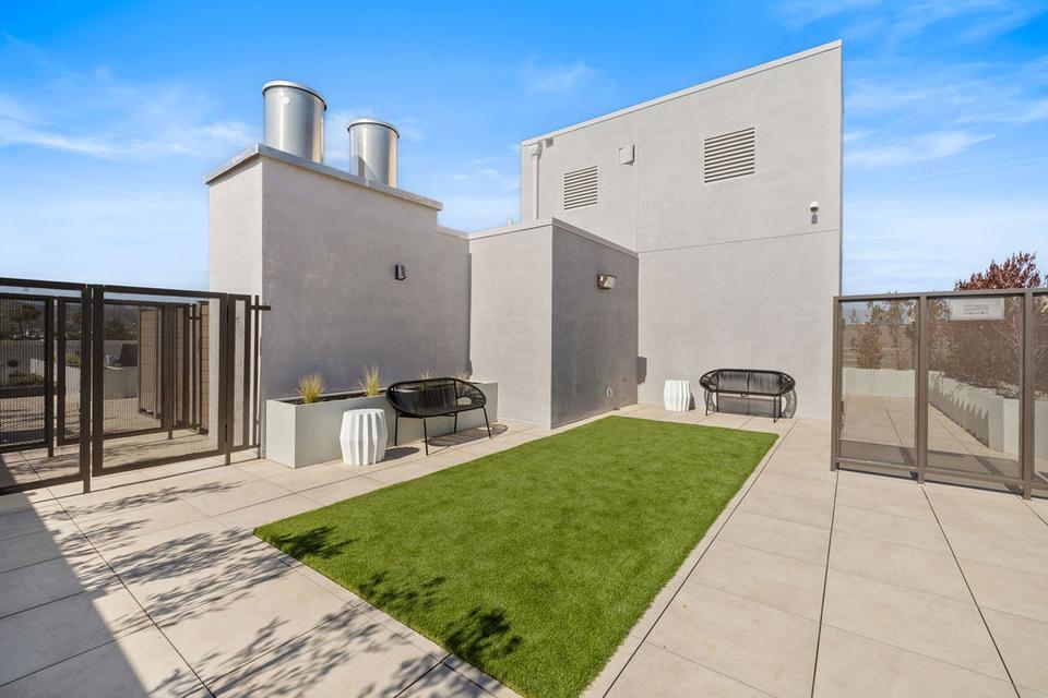 Landing property