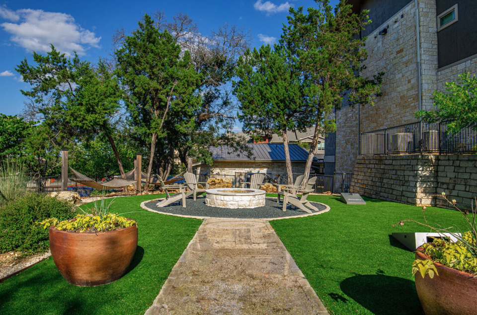 Landing property