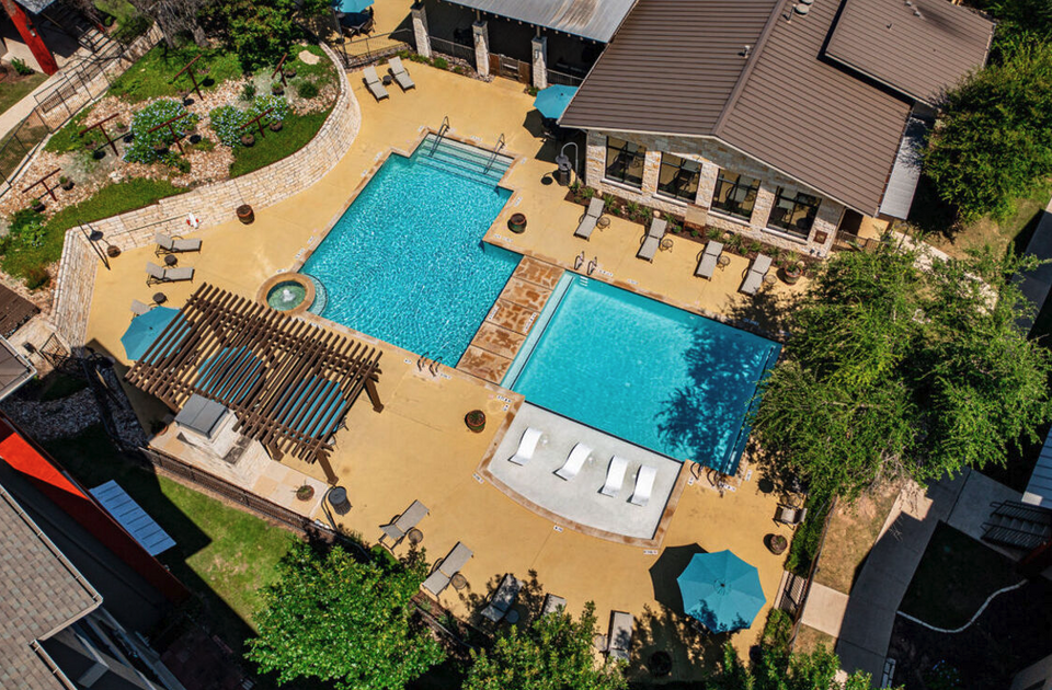 Landing property