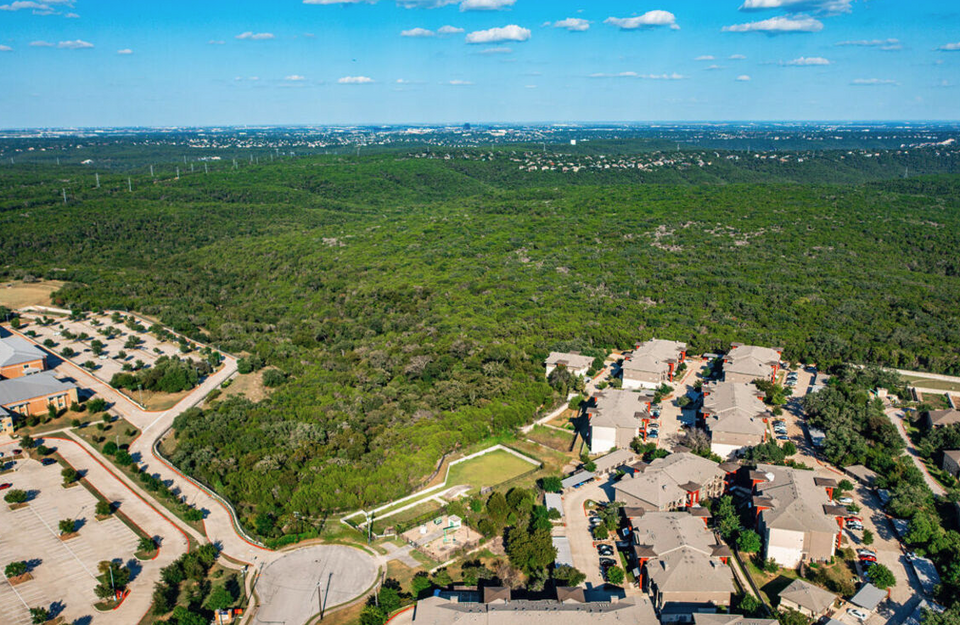 Landing property