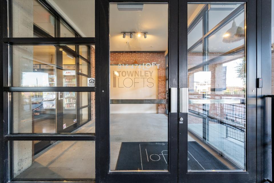 Landing property