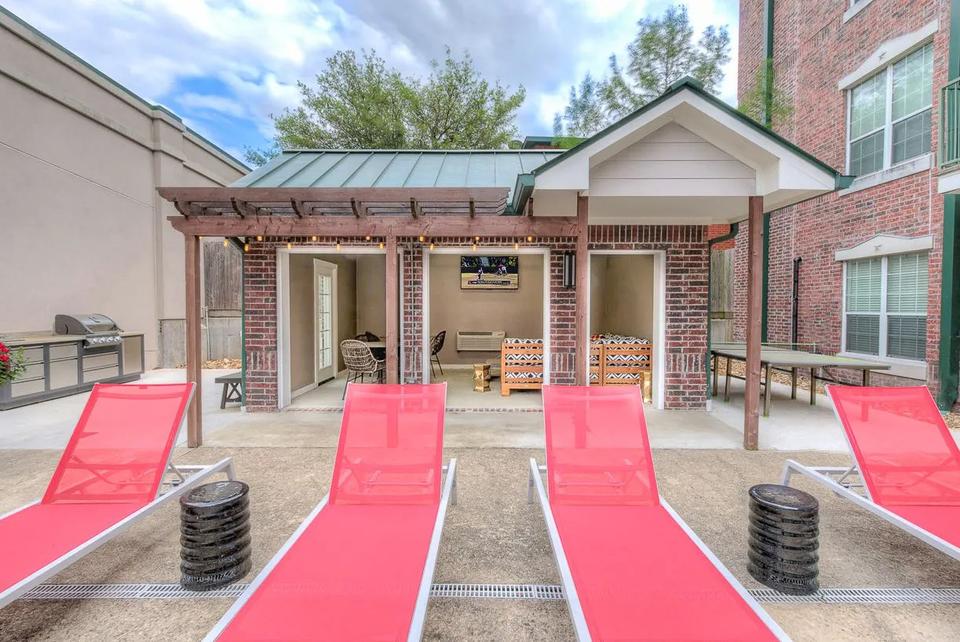 Landing property