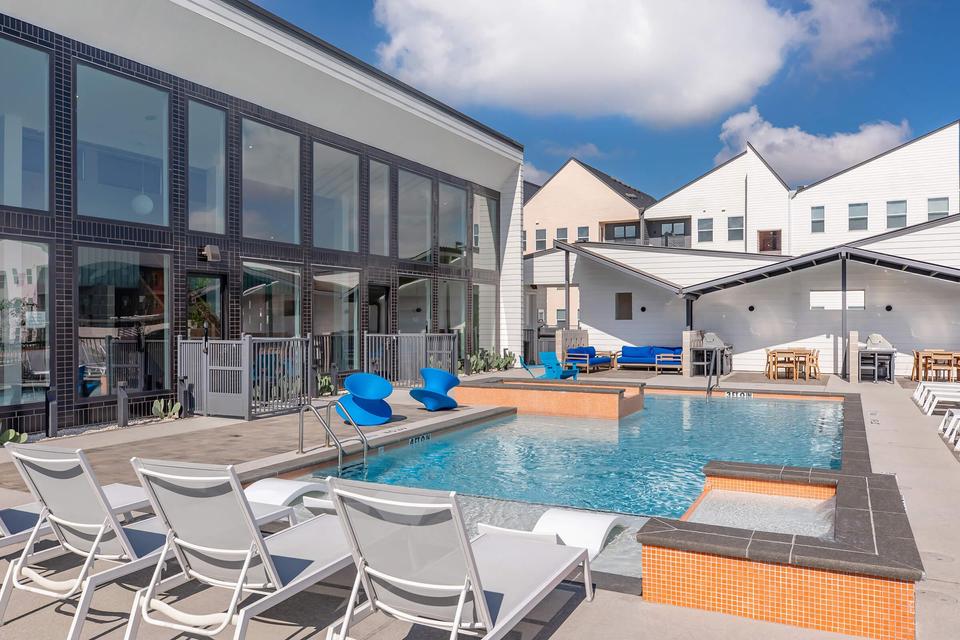 Landing property