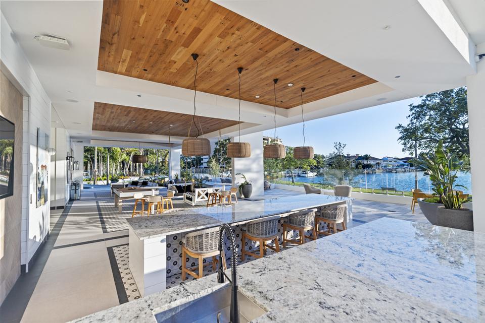 Landing property