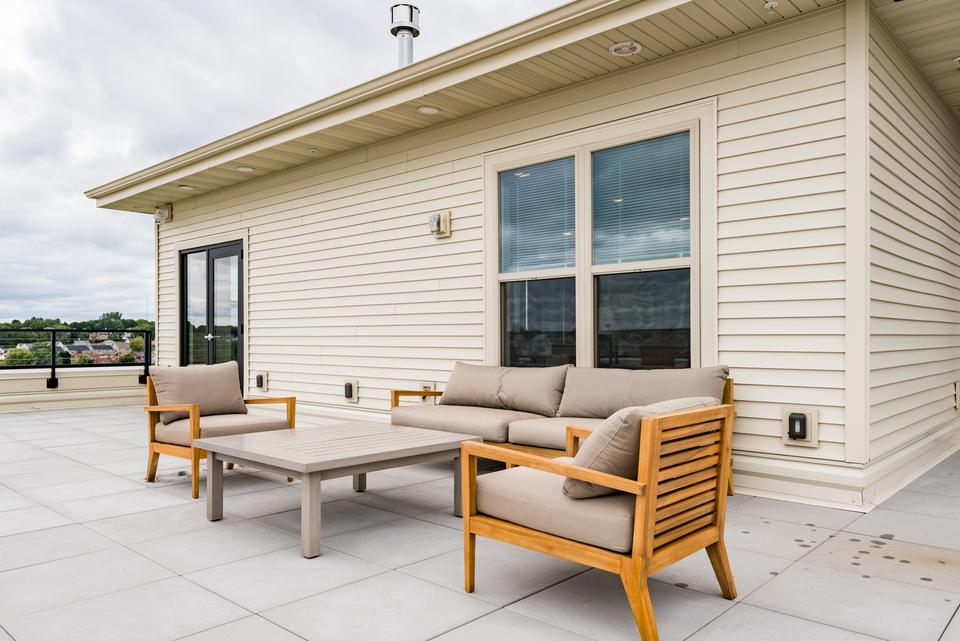 Landing property