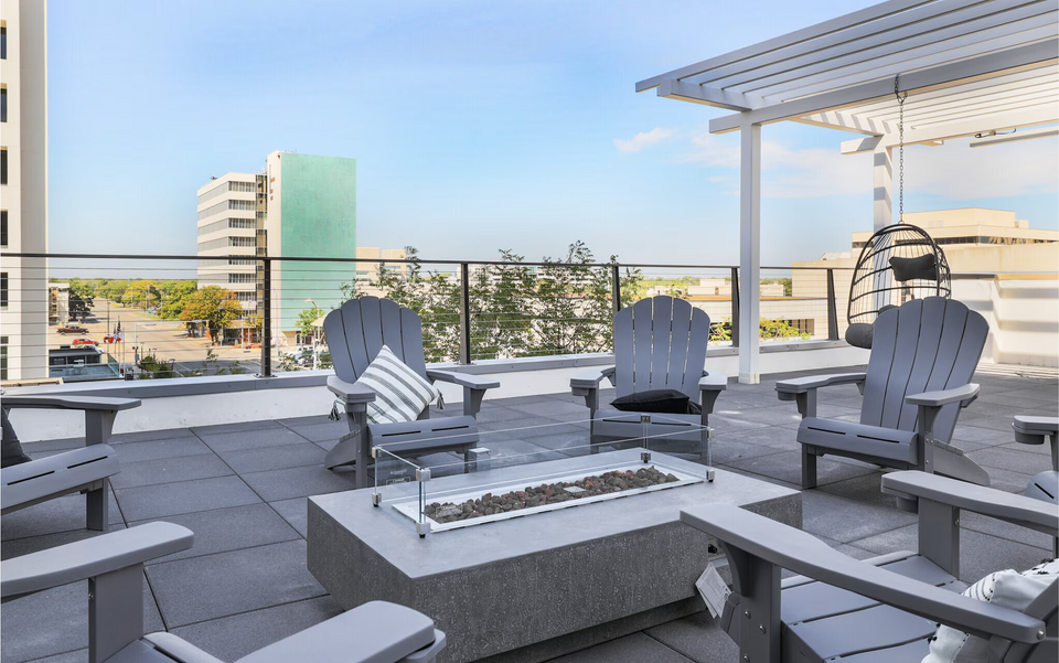 Landing property