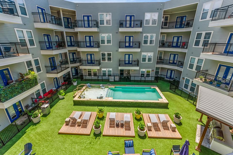 Landing property
