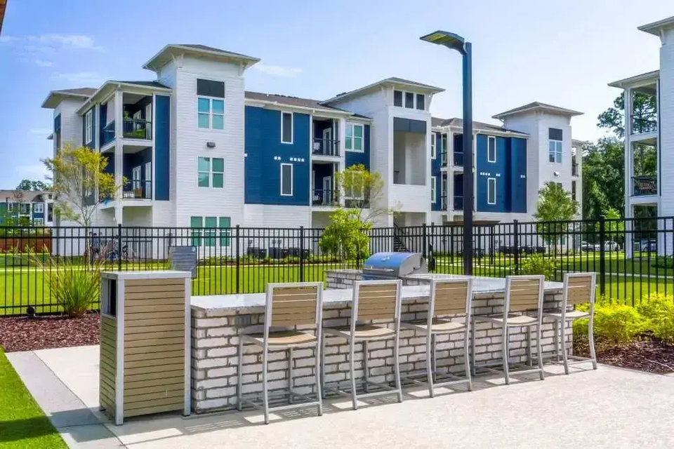 Landing property