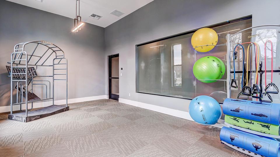 1 Apartments for Rent at Dixon at Stonegate in Arlington, TX